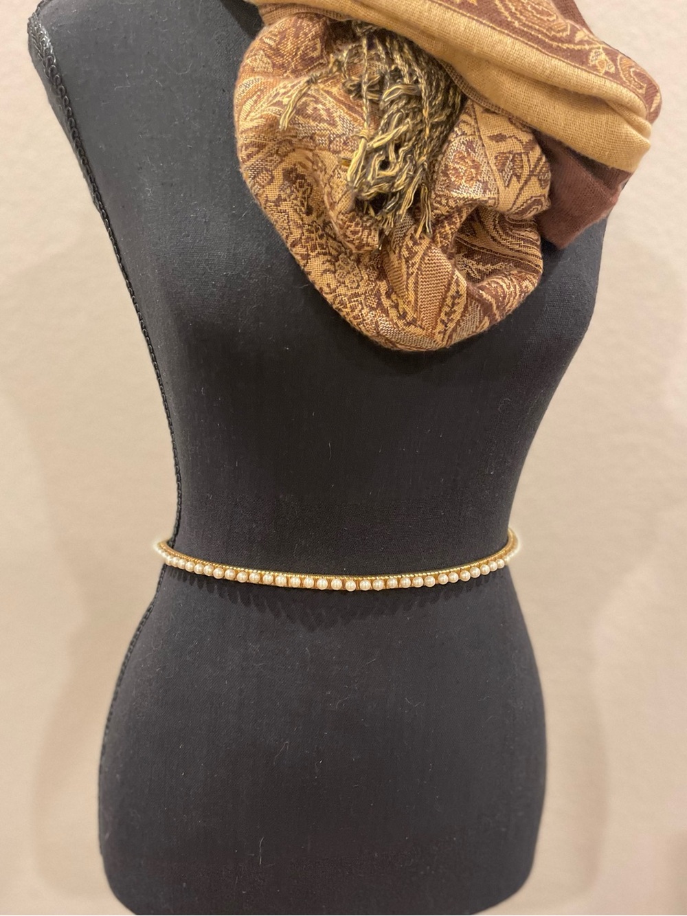 VTG Gold Pearl Beaded Stretch Waist Belt or Wear as Necklace